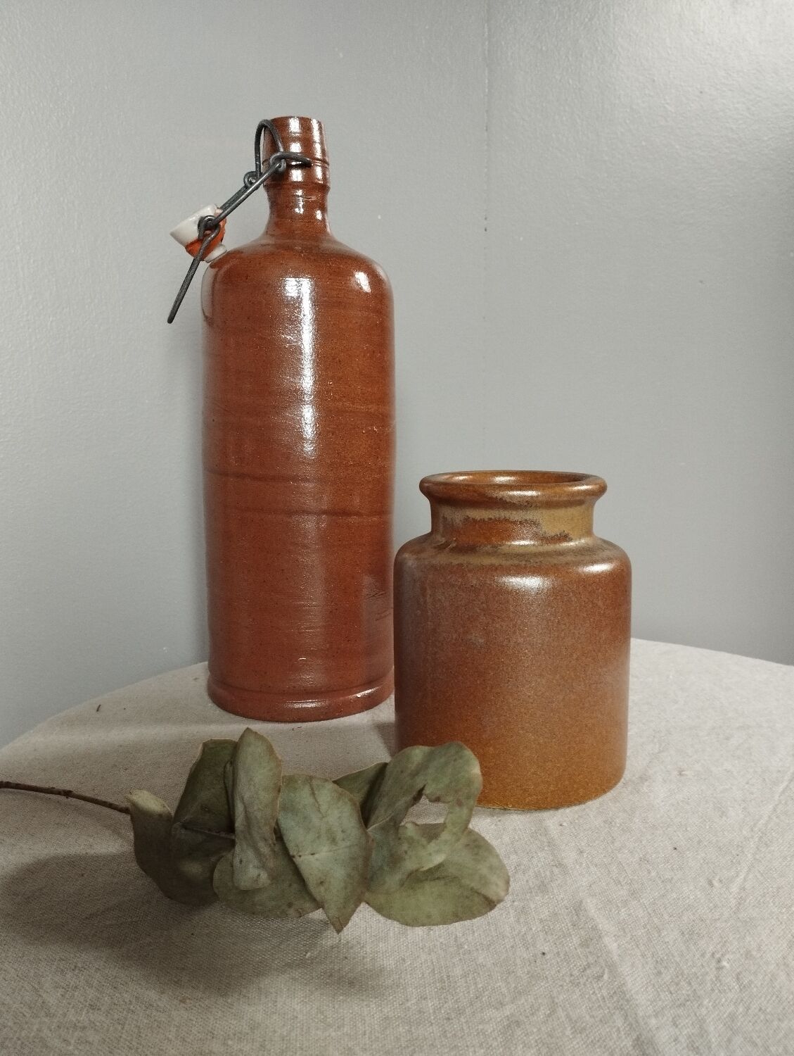 Stoneware pottery duo, bottle + pot, 1950's