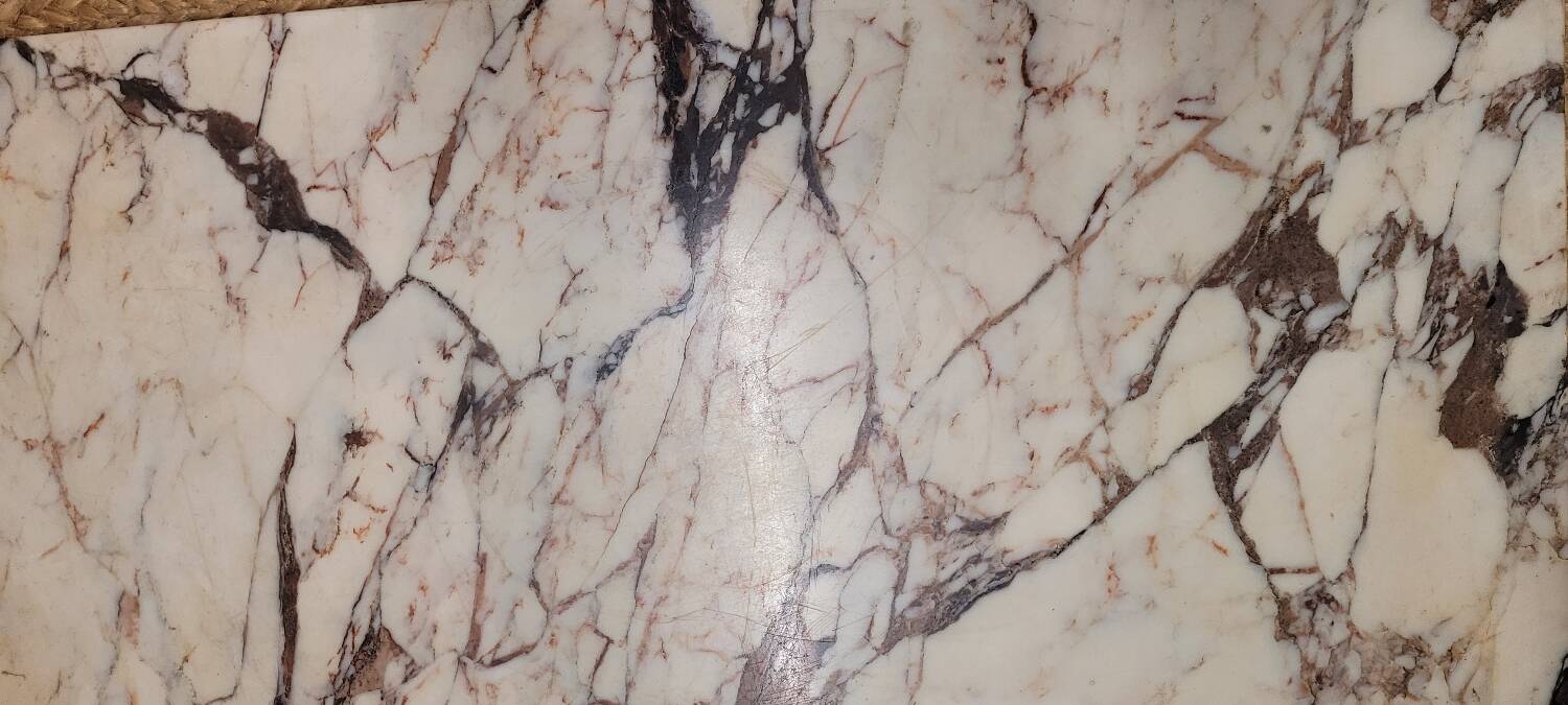 Louis XV style display case in marquetry