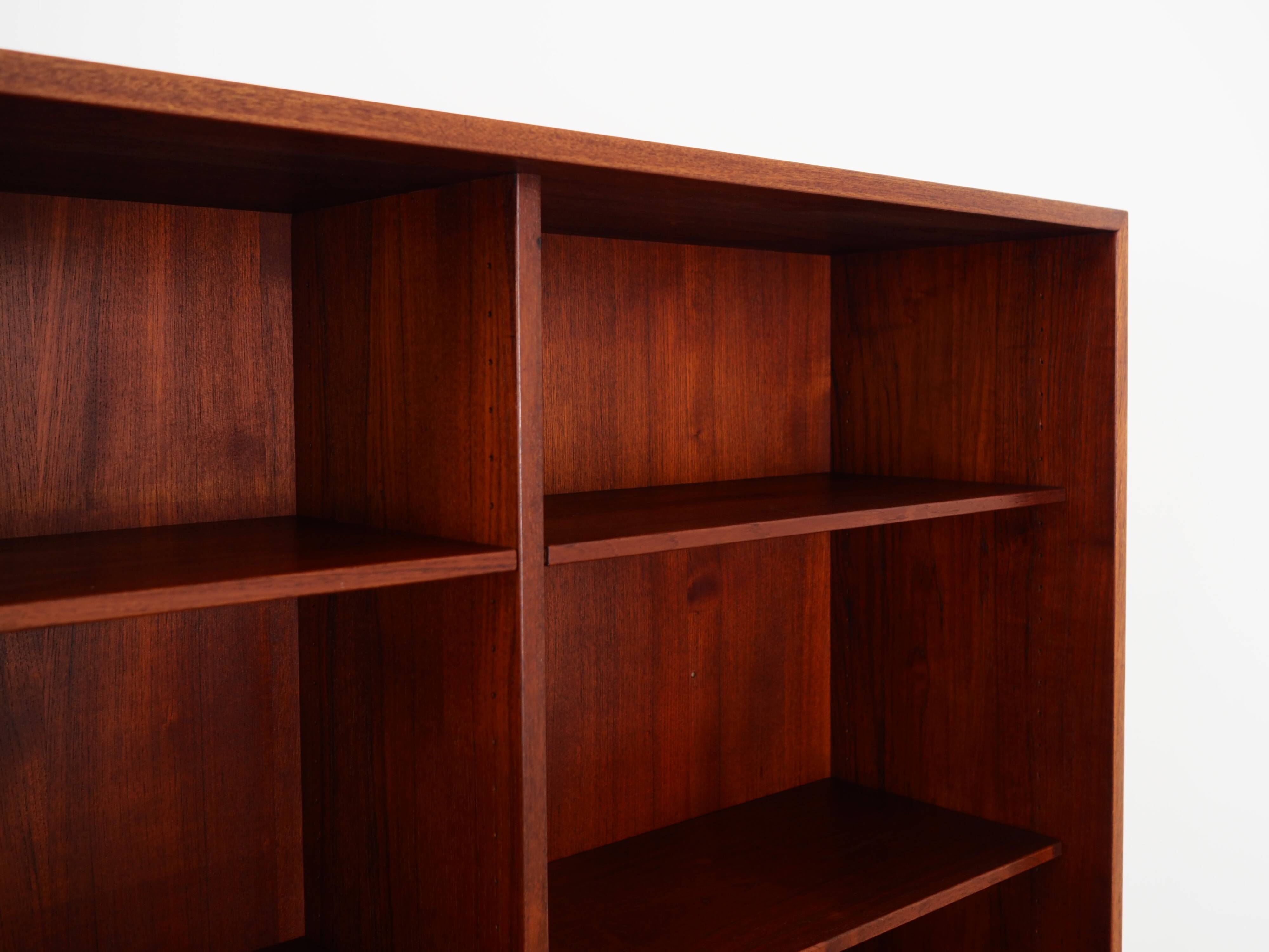 Bibliothèque en teck, design scandinave, années 1960, designer : Børge Mogensen, fabricant : AB Karl Andersson