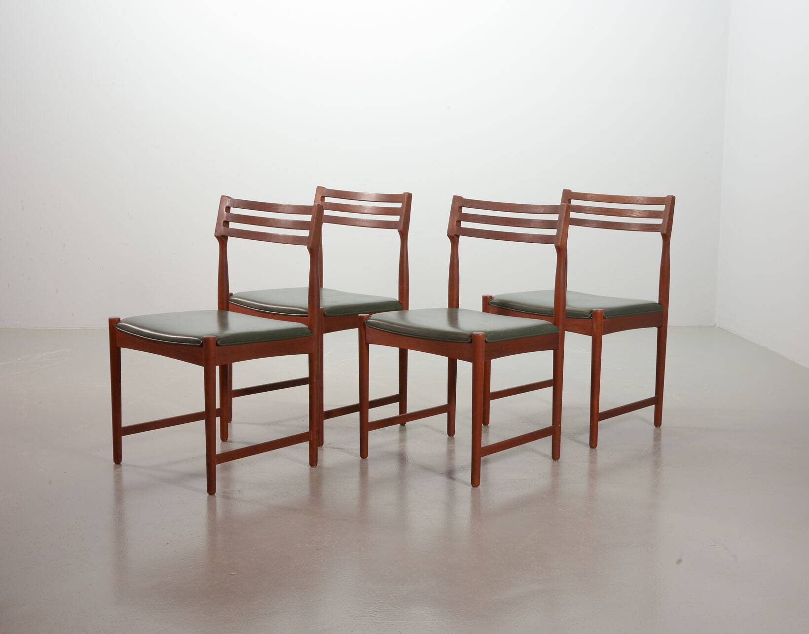 Bovenkamp Vintage Design Teak Wooden Dining Chairs with Leather Upholstery