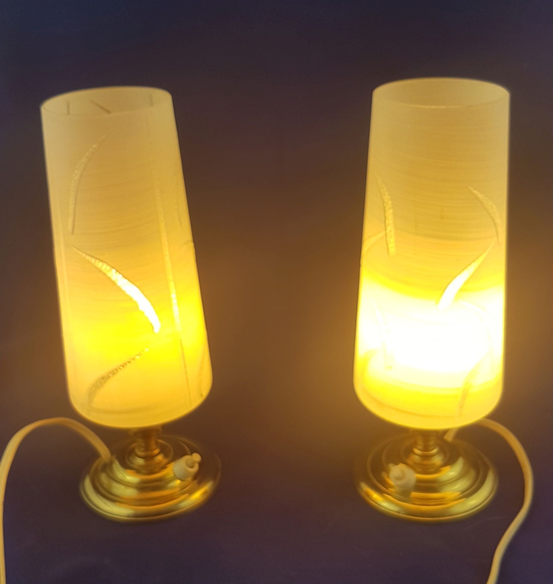 Duo of lamps