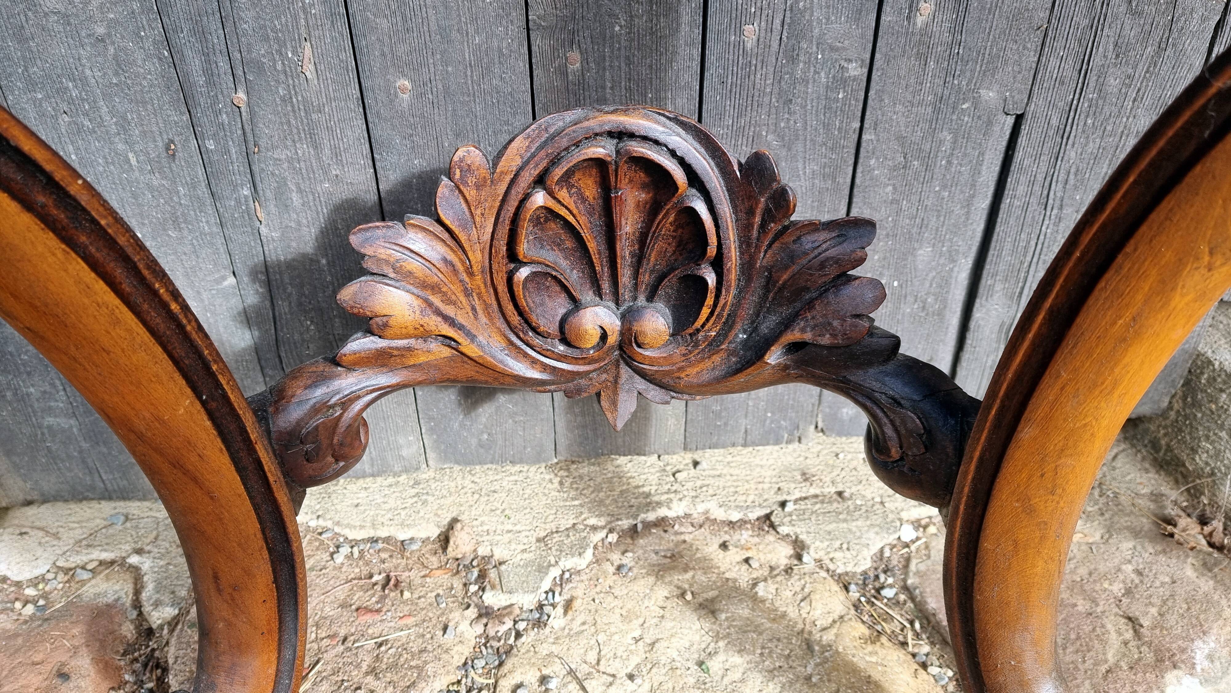 Late 19th century wall-mounted wooden console