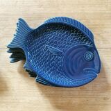 Fish dishes and plates
