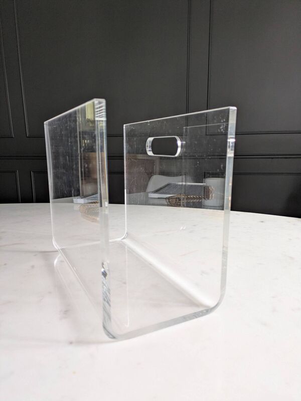 Porte revues plexiglas dlg David Lange