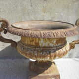 Jardinière en fonte ancienne