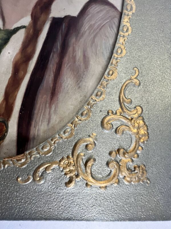 Ancien portrait jeune femme aux nattes et chapeau vers 1930