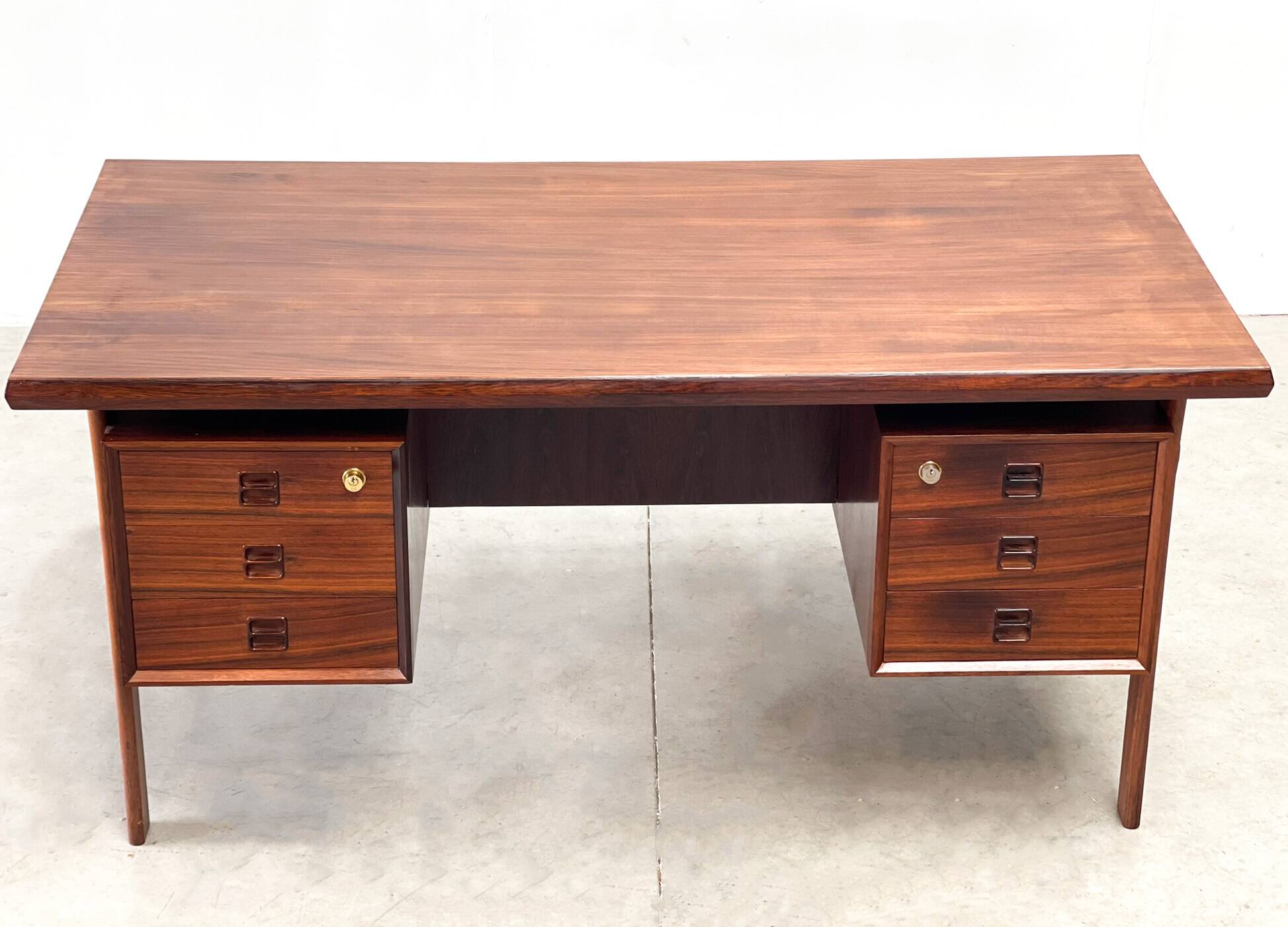 Arne Vodder Rosewood double sided desk