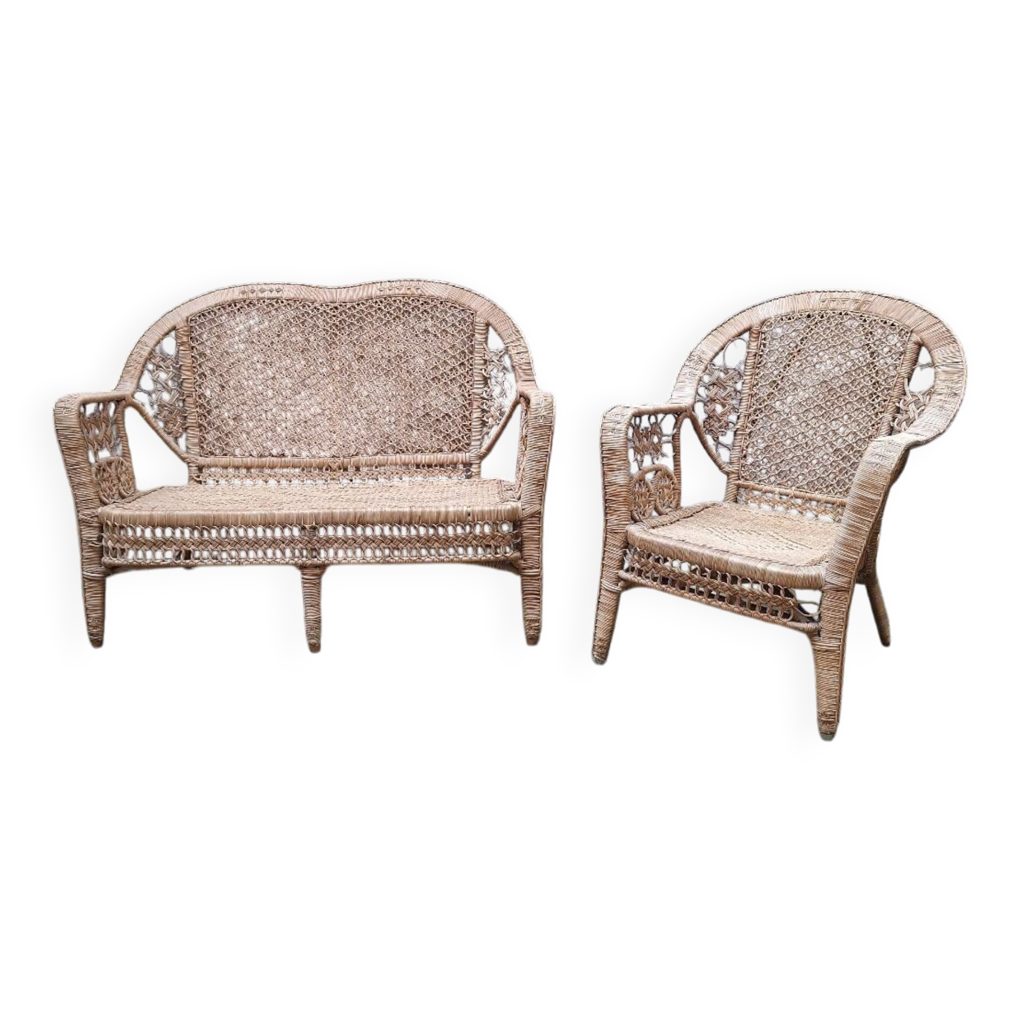 Peacock rattan garden set with bench and armchair