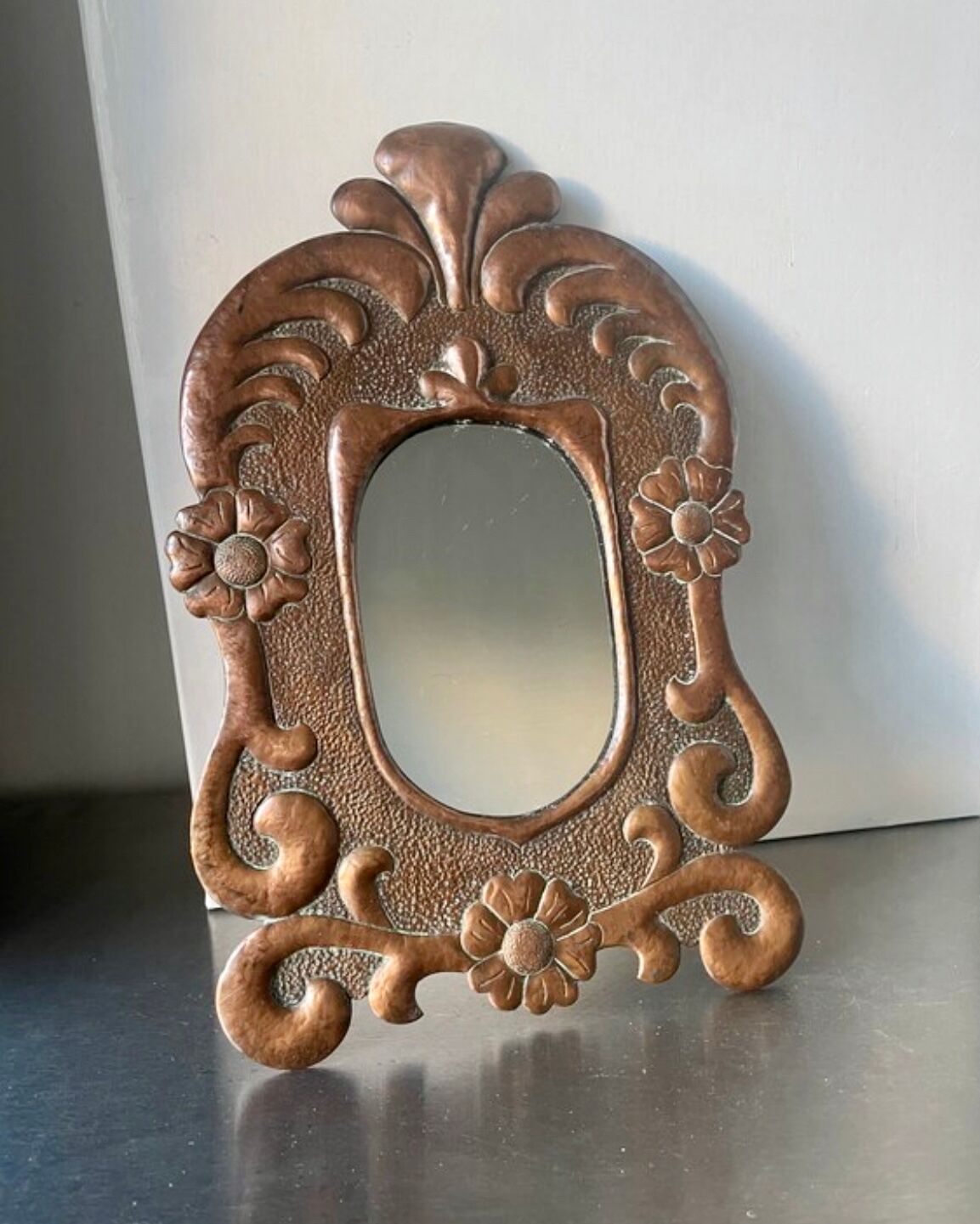 Art nouveau copper metal frame 31 cm x 19 cm