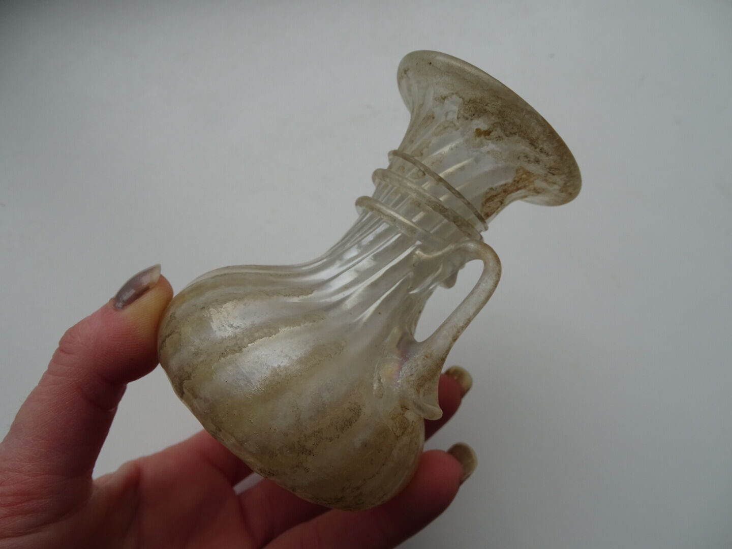 Vase with miniature handle Scavo Seguso Vetri d'Arte iridescent glass Murano 1950