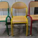 Chaises maternelles vintage