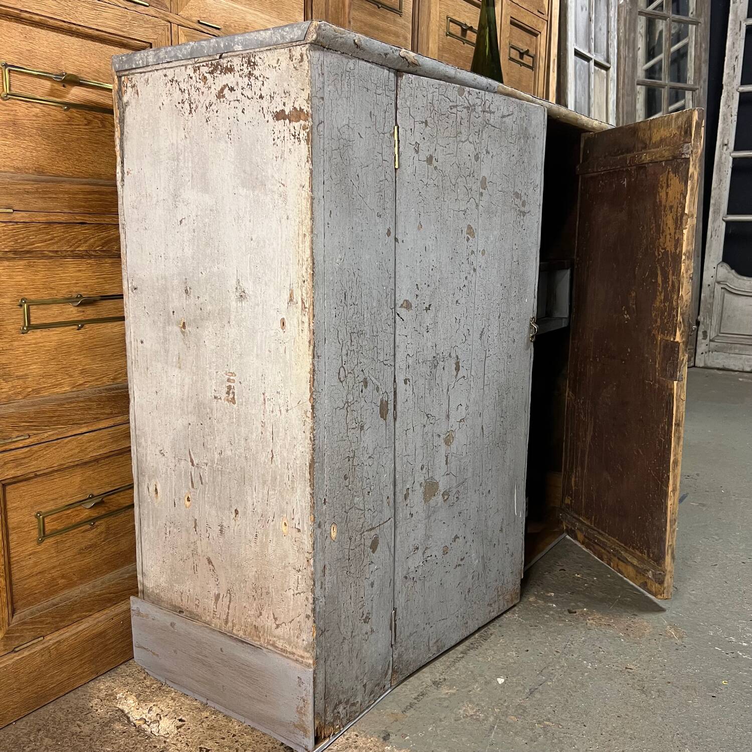 Patinated Gustavian buffet