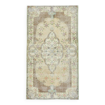 4x7 Light Yellow and Brown Persian Rug, 114x204Cm