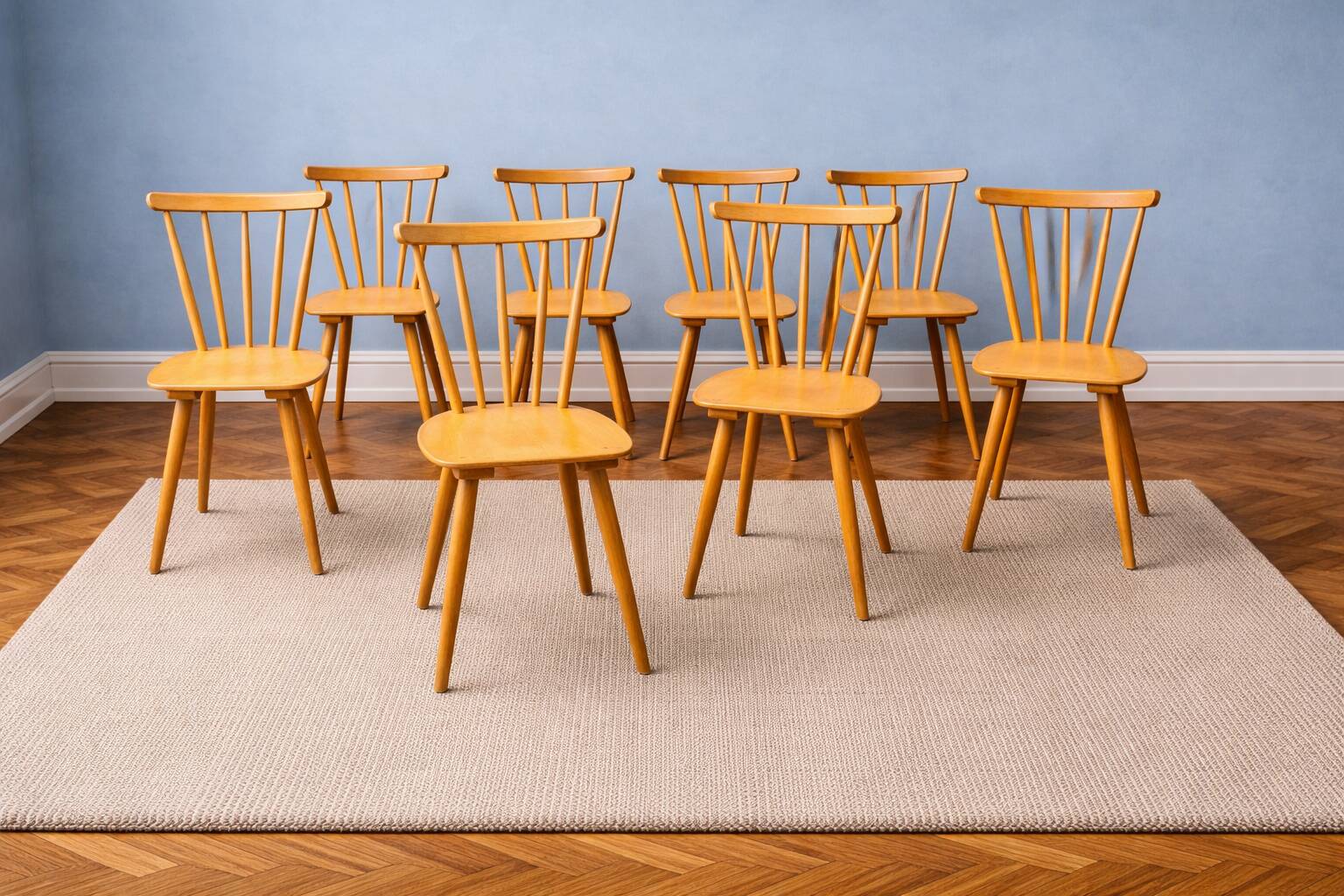 12 Scandinavian-style bistro chairs