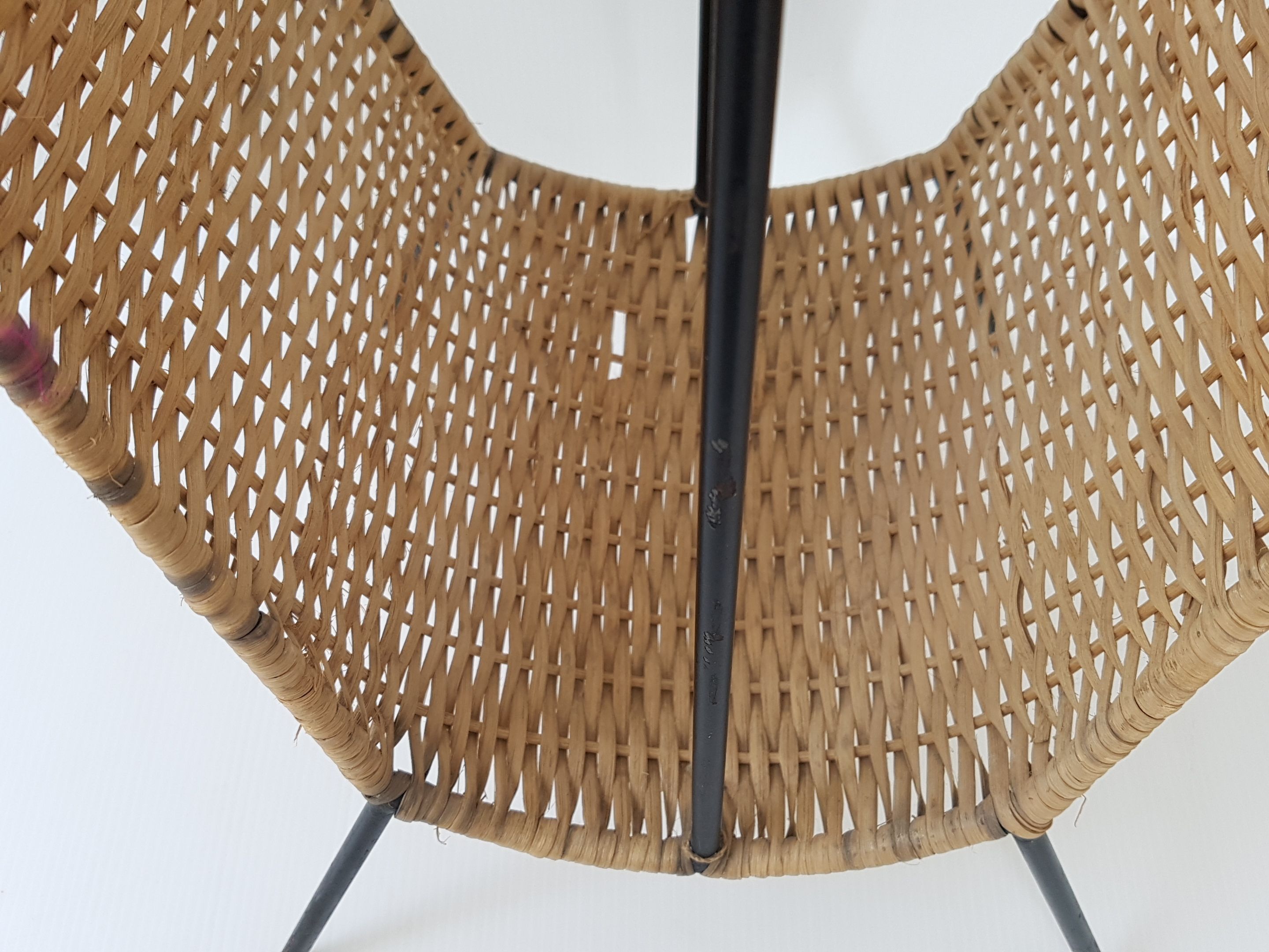 Laurids Lonborg 1950 magazine holder