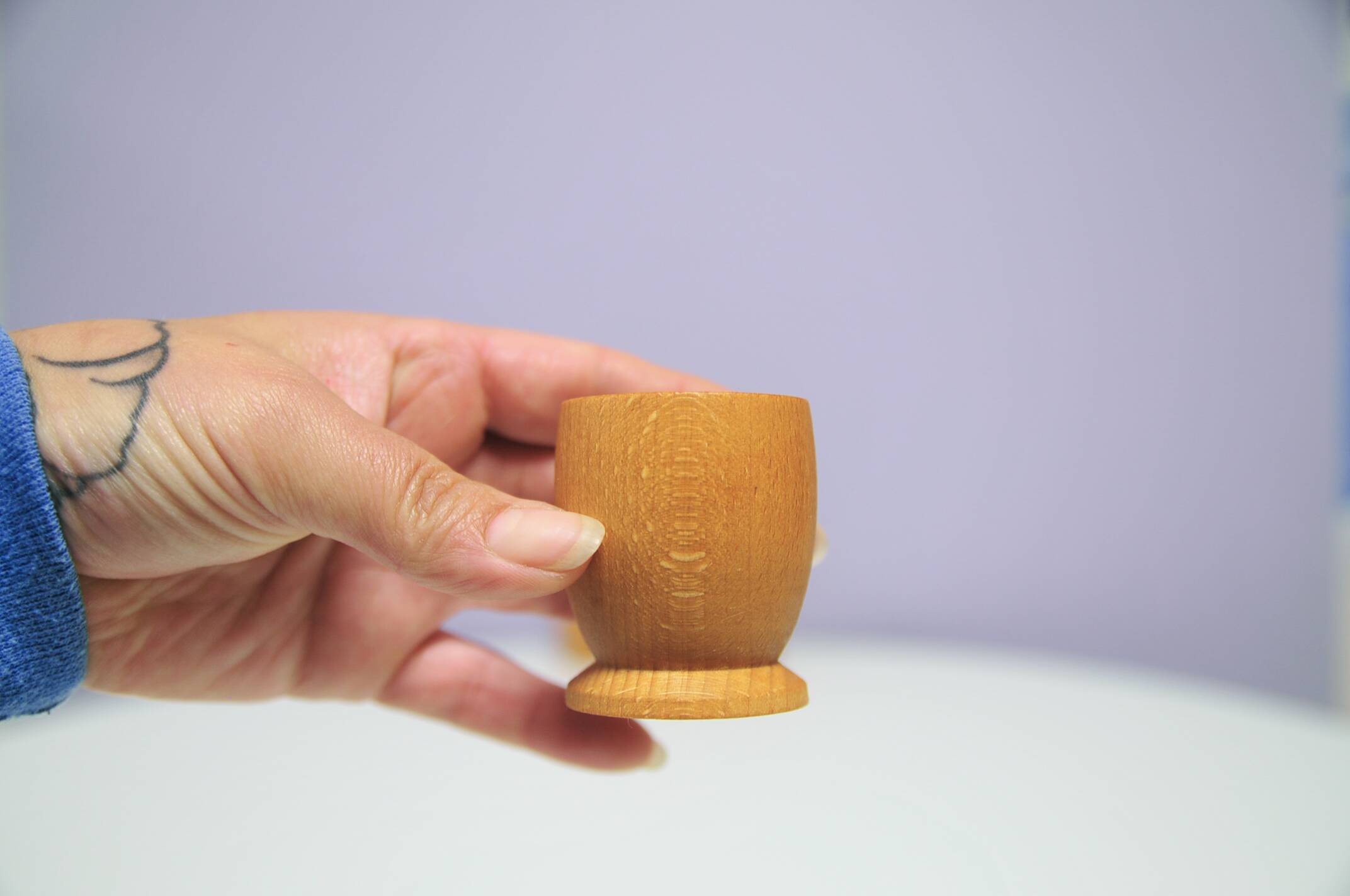 Set of 6 brown wooden egg cups