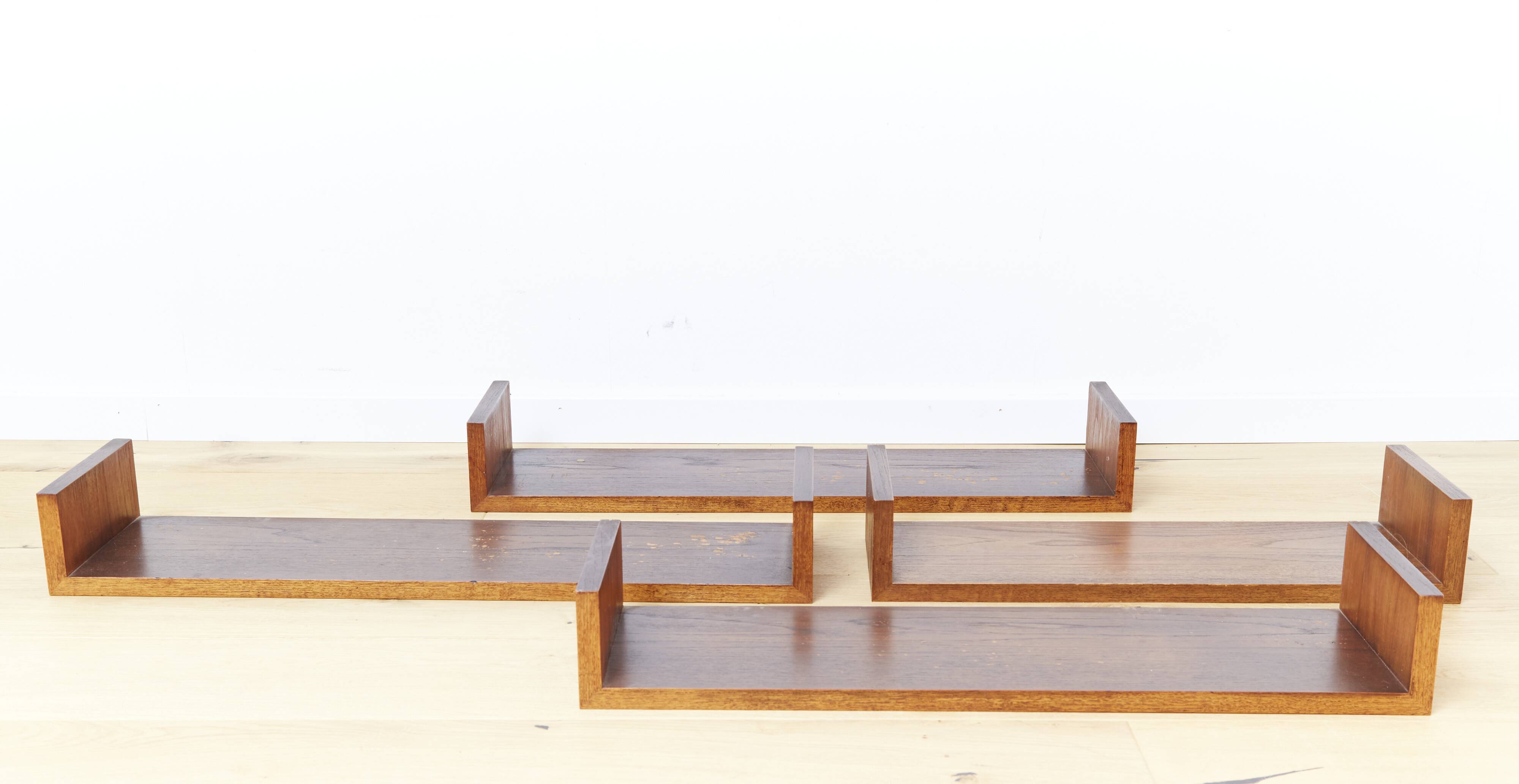 Mid-Century Teak Wandregal I Set of Four