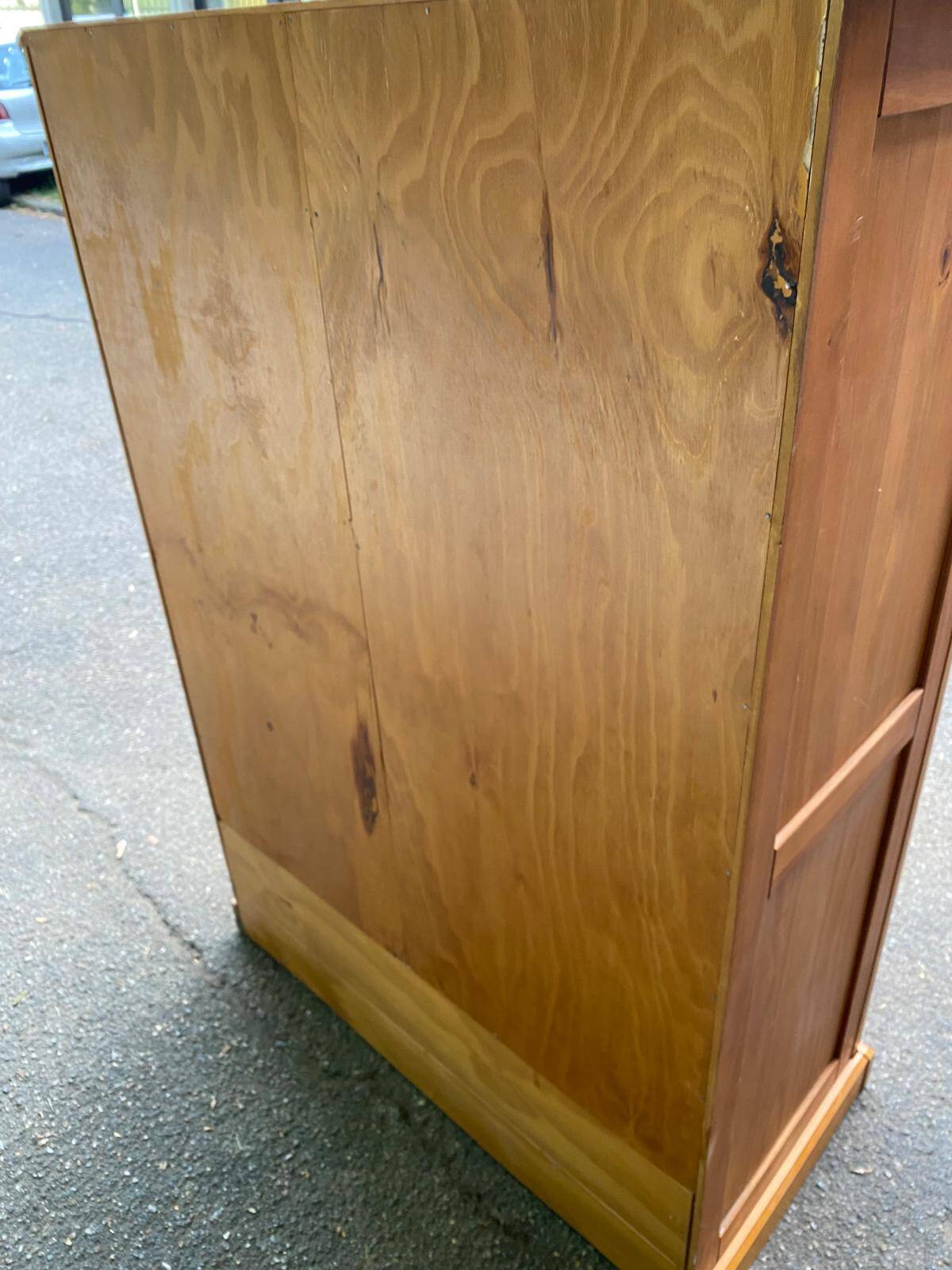 Solid wood chest of drawers from the 1980s.