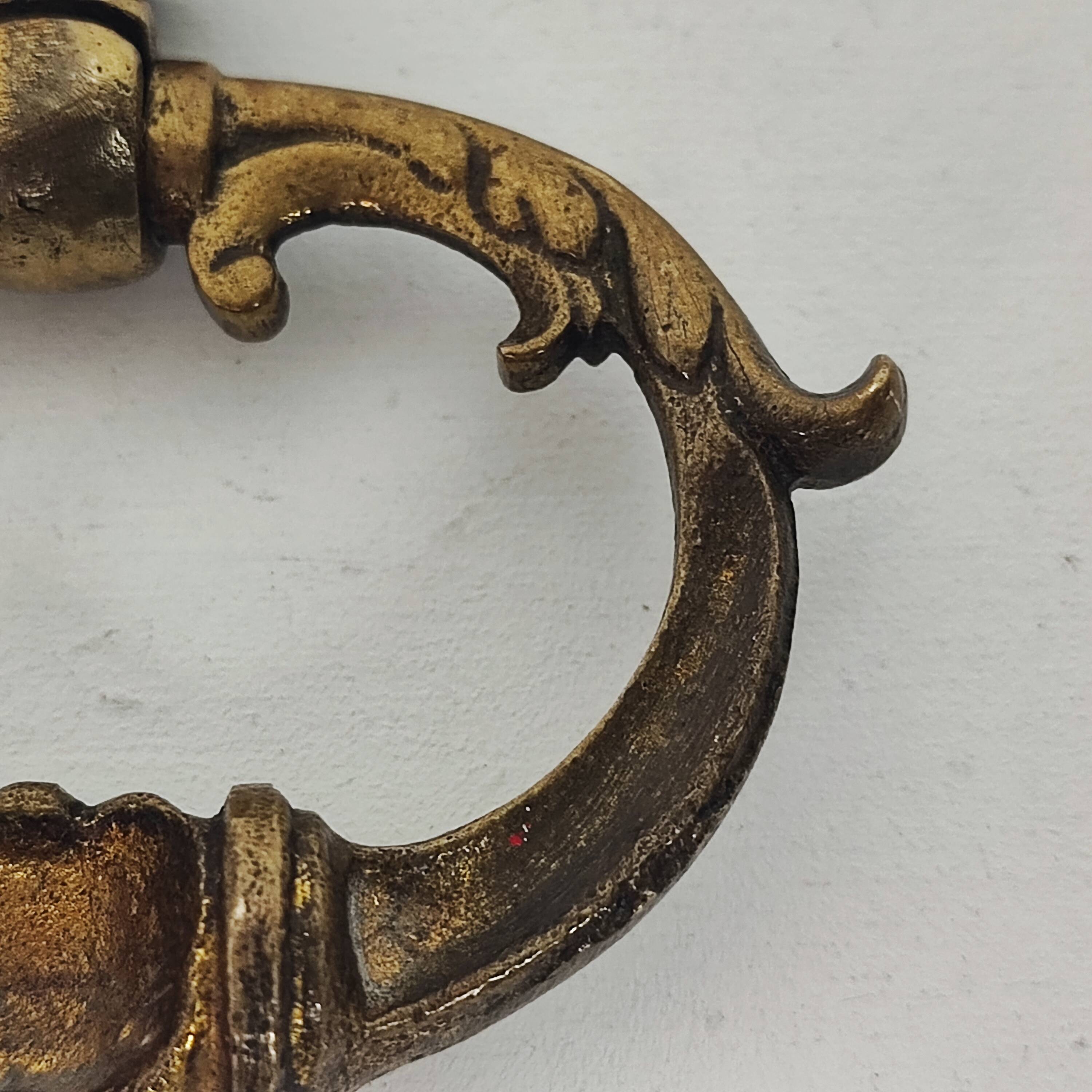 Poignées de meuble en bronze