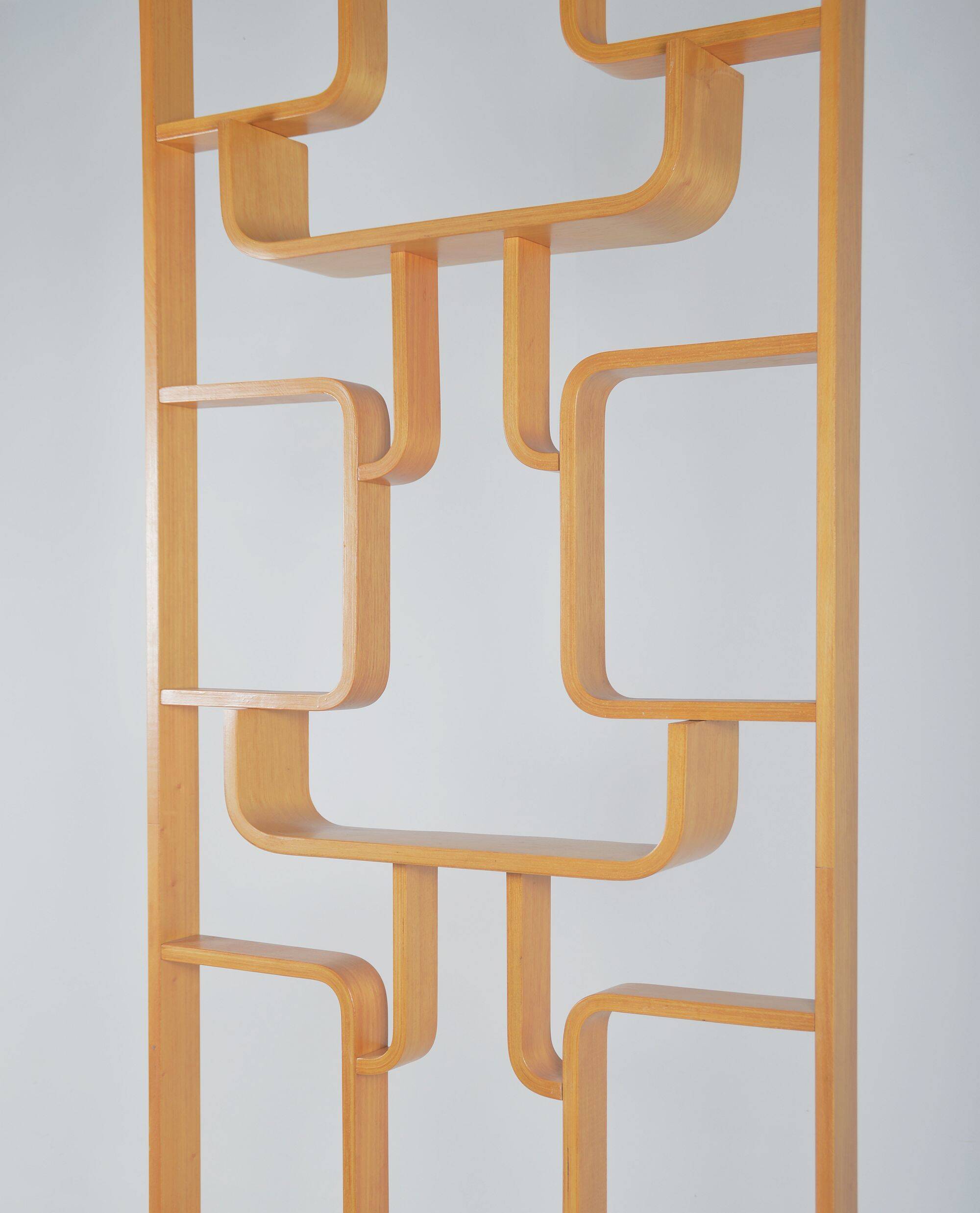 Room divider designed by Volak for Drevopodnik Holesov, 1960s
