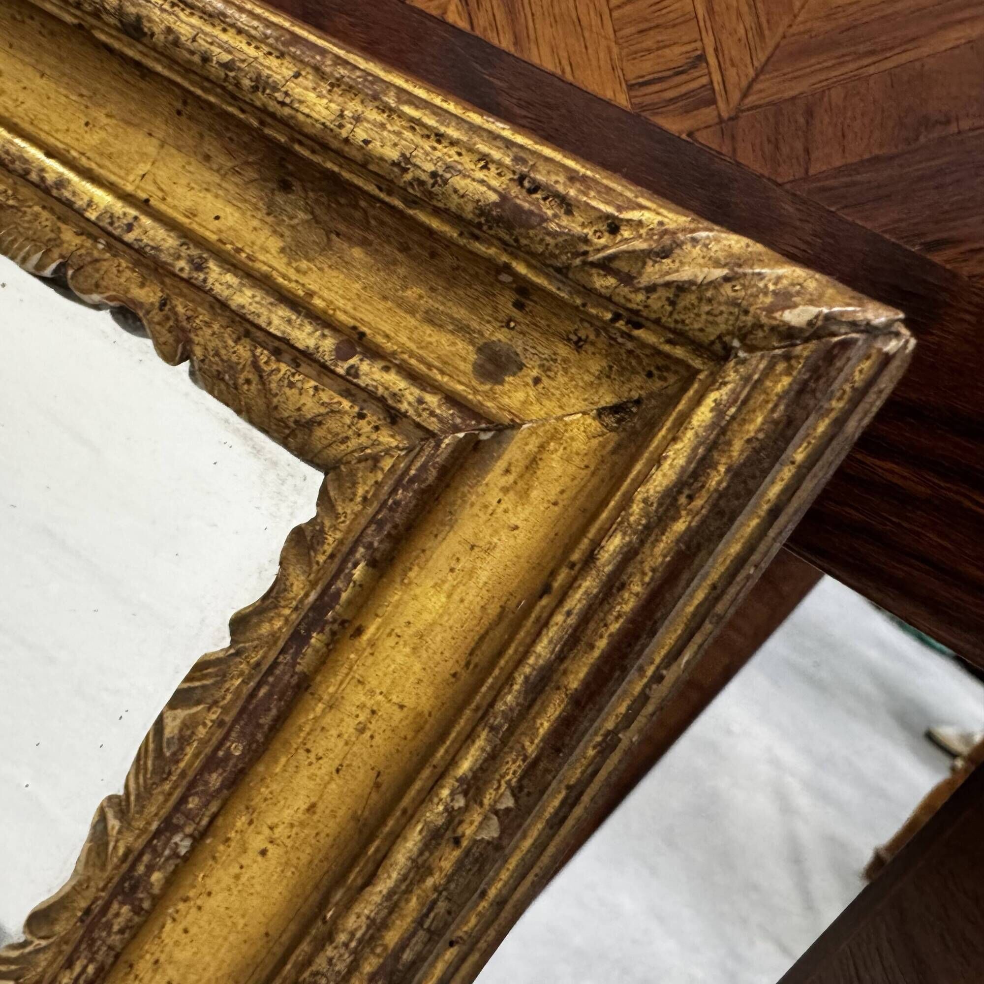 Superb antique mirror with a gilded frame – Maison Lebrun Paris (since 1847)