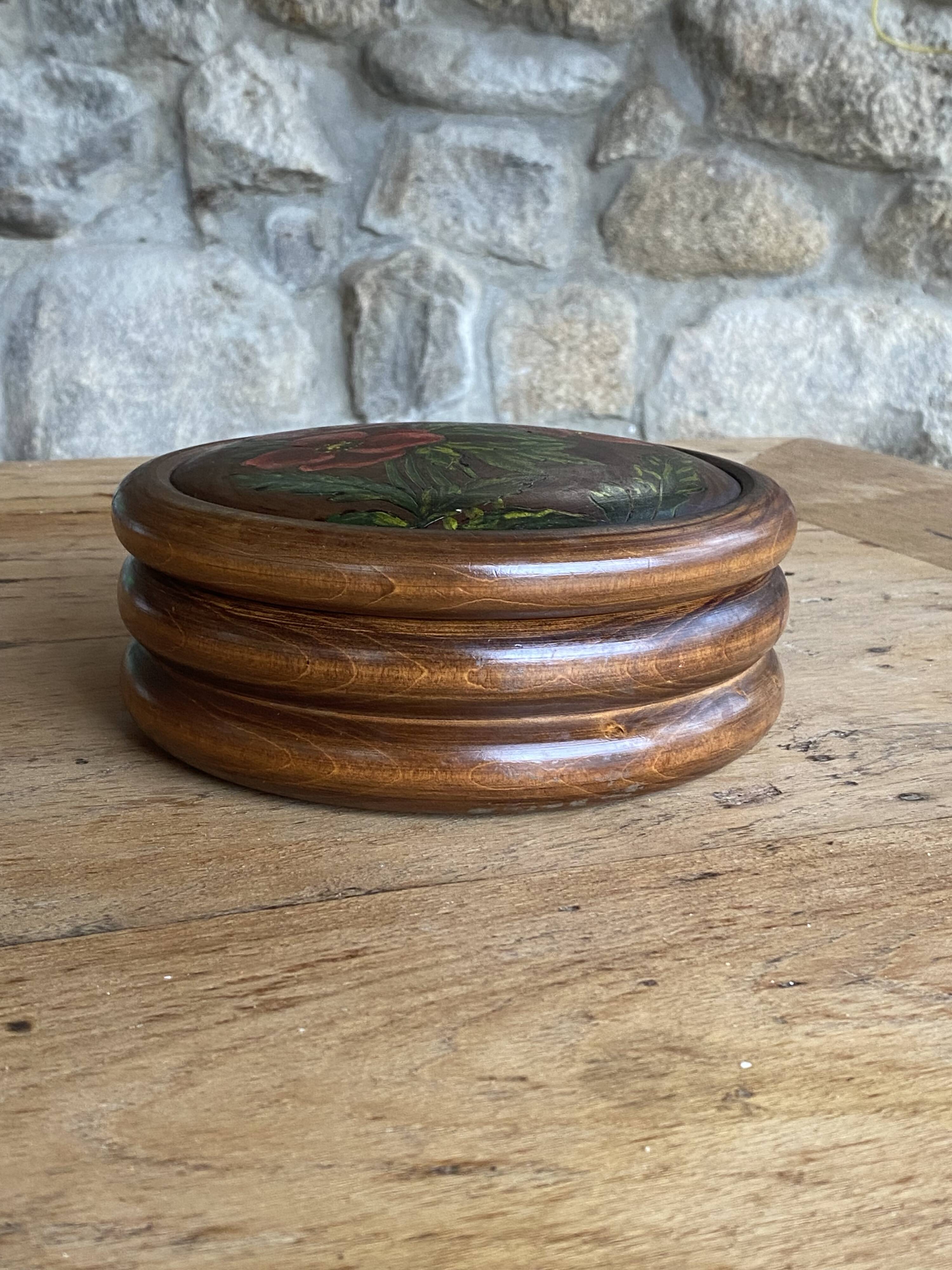 Boite en bois tourné main