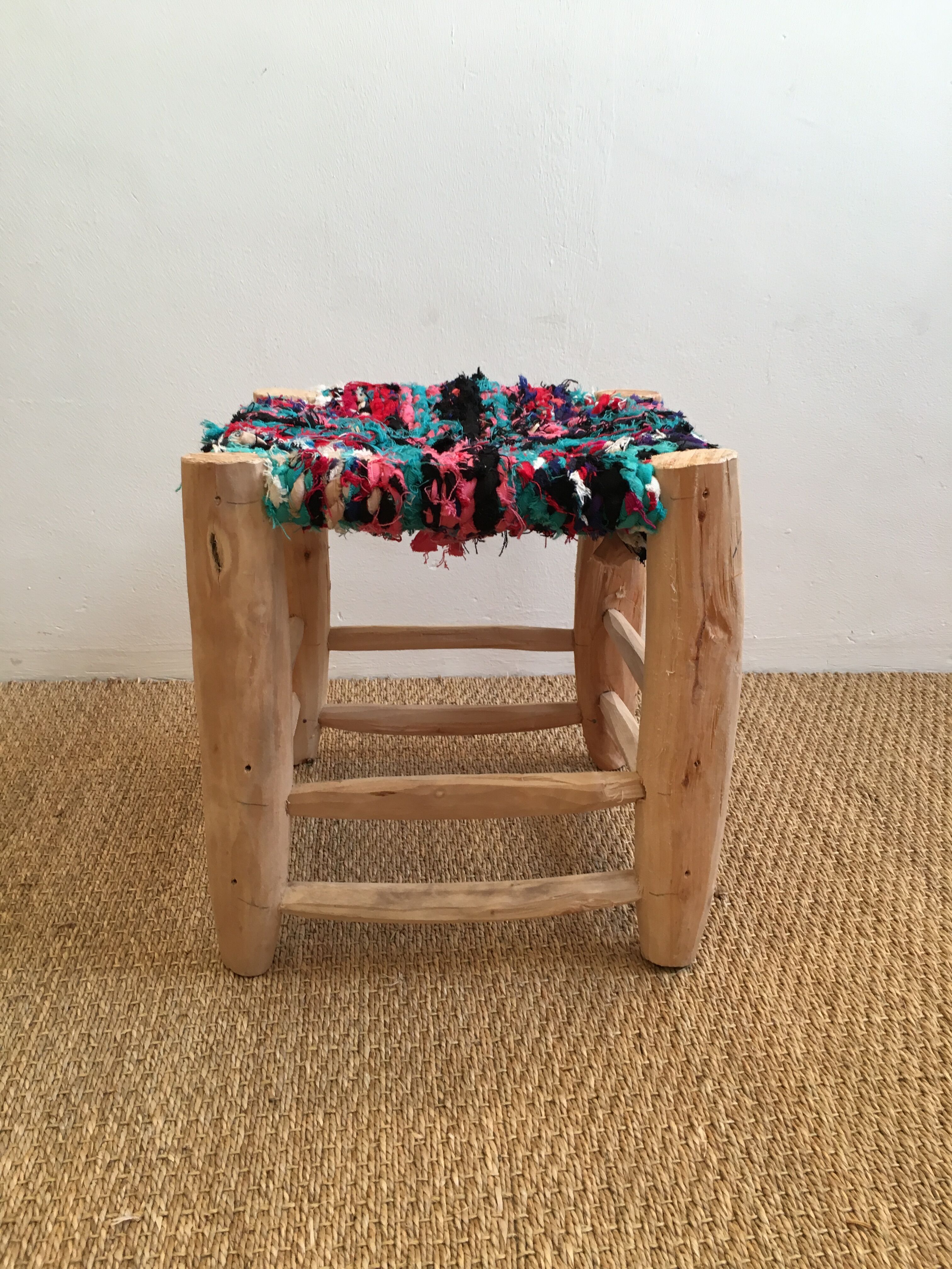 Stool Moroccan boucherouite colored