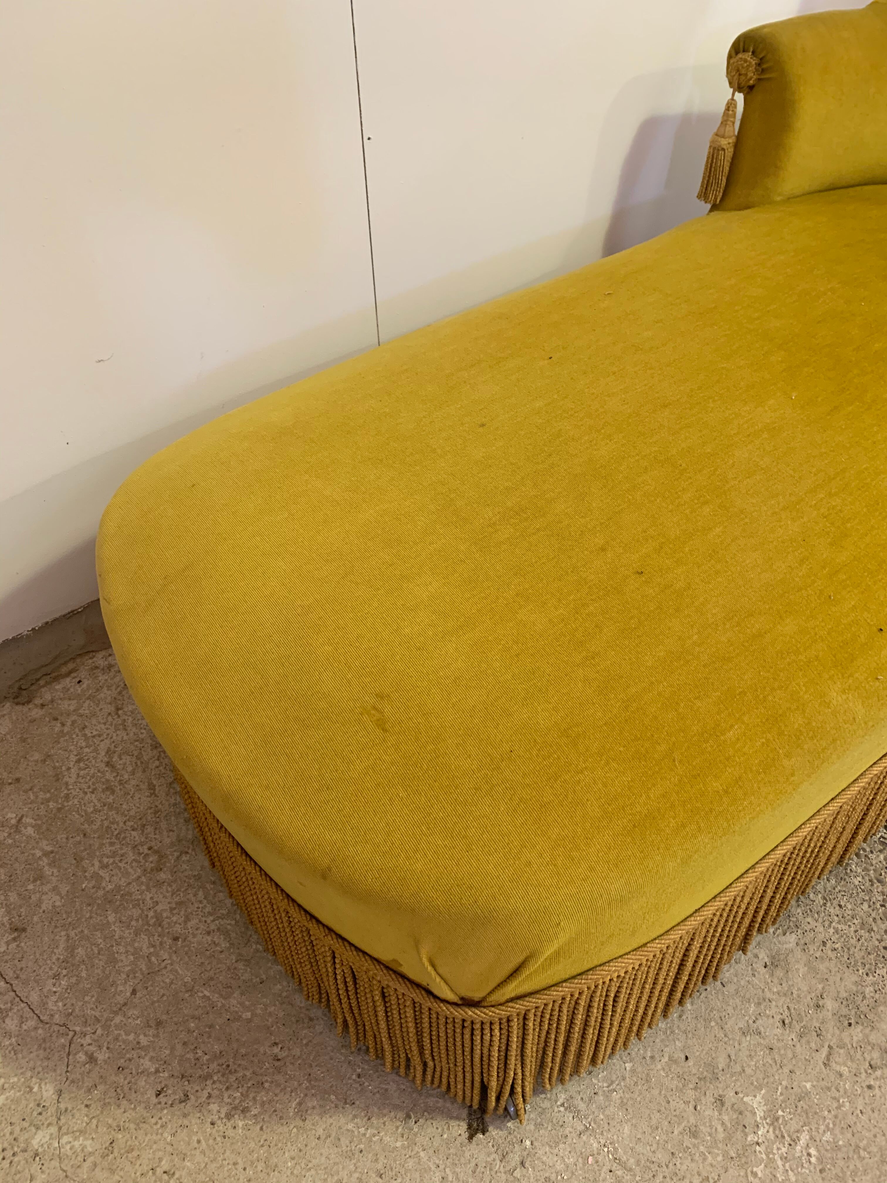 Yellow velvet meridian bench