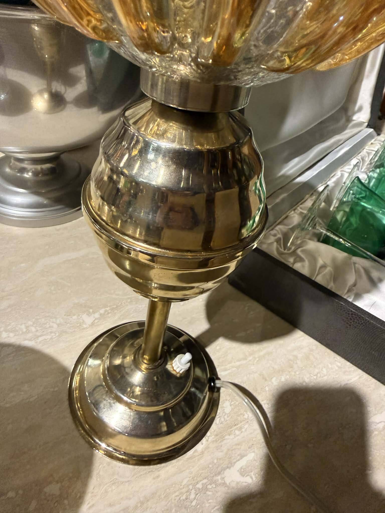 Art Deco lamp in brass and glass
