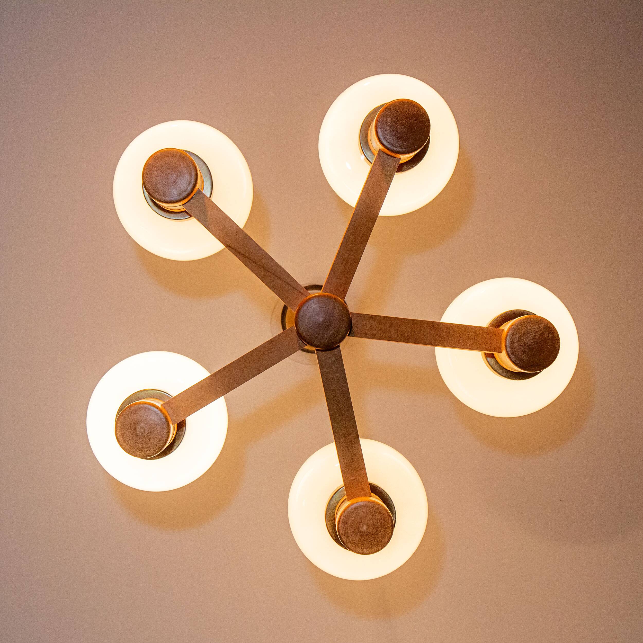 Scandinavian 5-branch chandelier, opaline, wood and brass, 1960