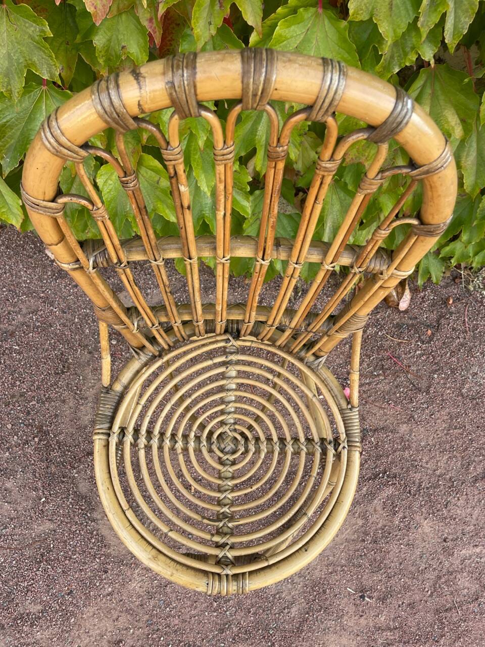Series of 4 rattan chairs from the 60s