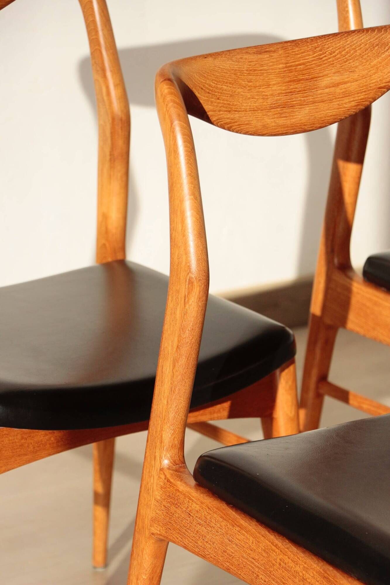 Set of 6 Vintage Scandinavian Teak Chairs – 1960s