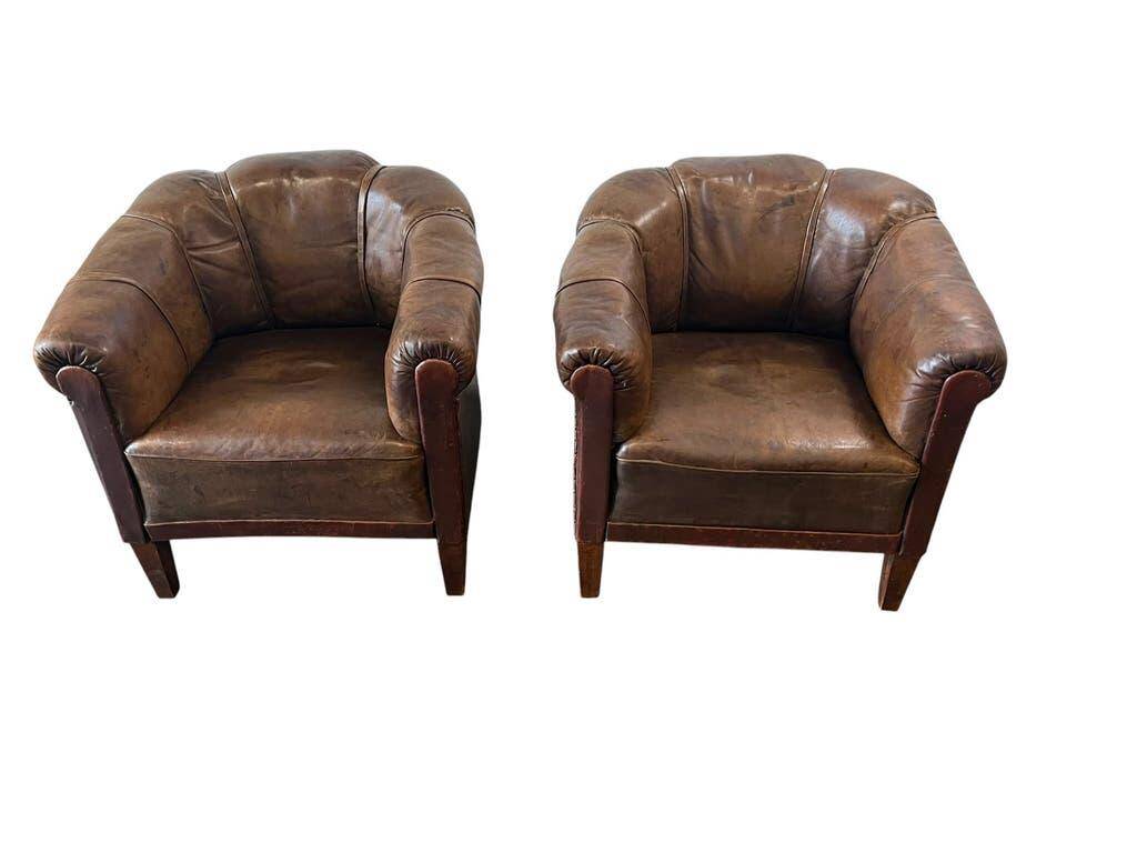 Set of 2 vintage Art Deco individual armchairs/seats in cognac leather.