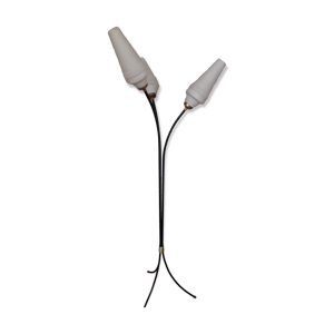 lampadaire tripode métallique