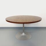 Vintage round tulip dining table by Dieter Wackerlin