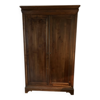 Antique Wardrobe Style