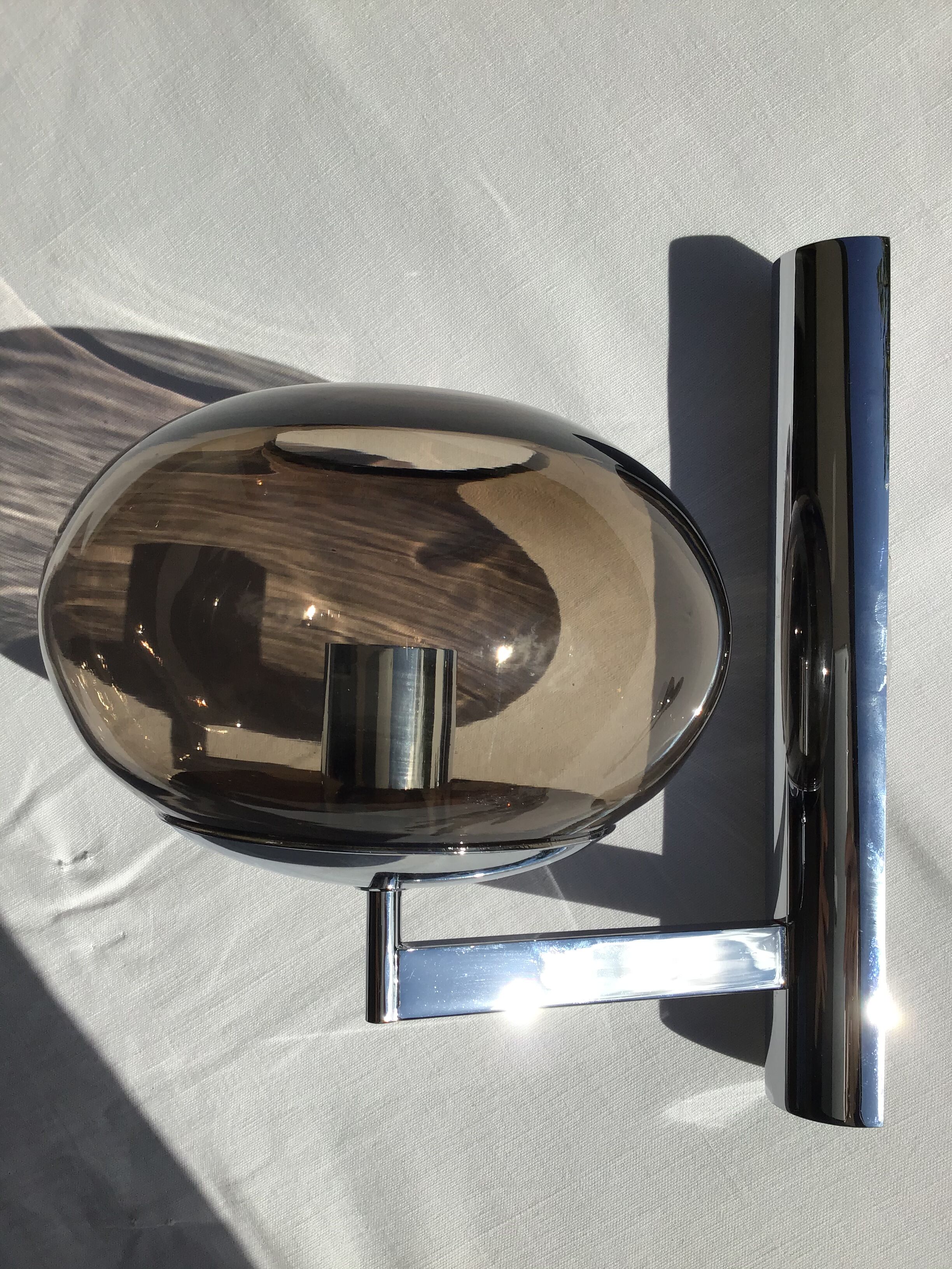 Sciolari smoked globe sconce 1970