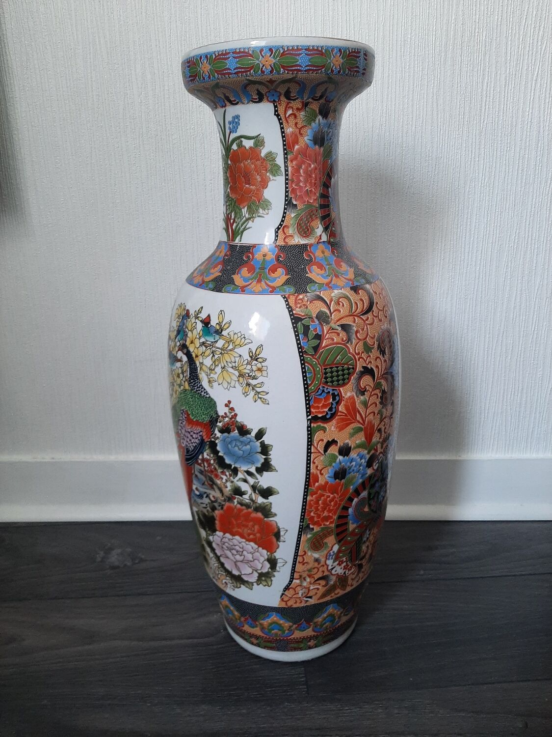 Large Japanese vase