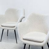 Boucle lounge / easy chairs