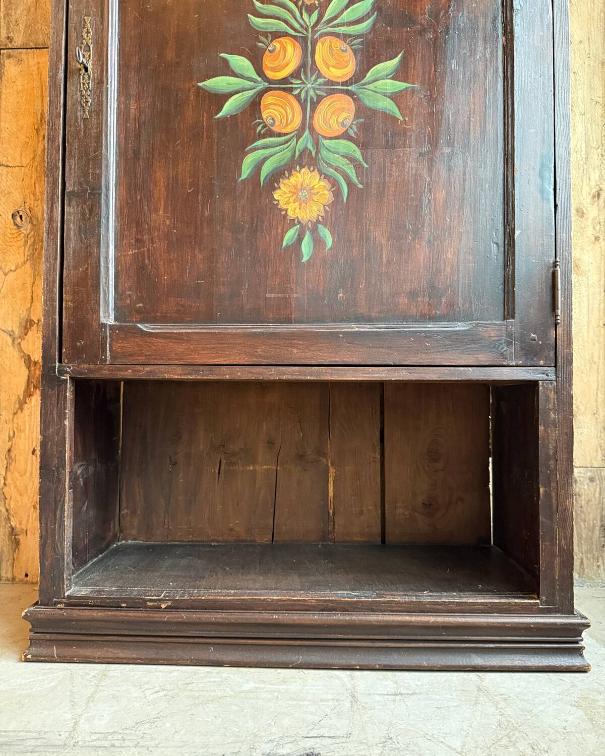 Bonnetière d’art populaire