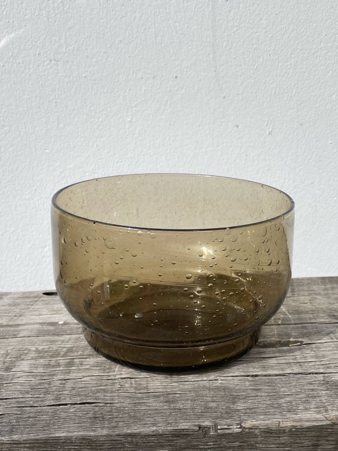 Saladier en verre soufflé style Biot