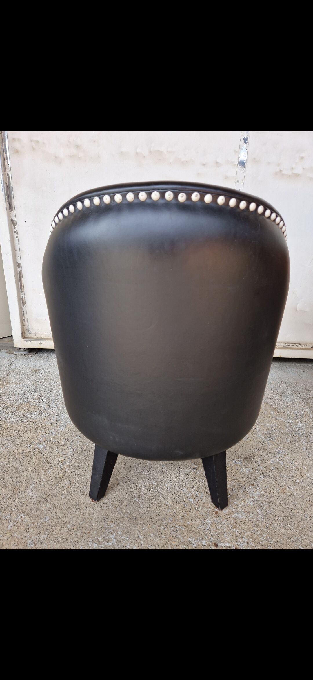 Pair of armchairs in imitation leather