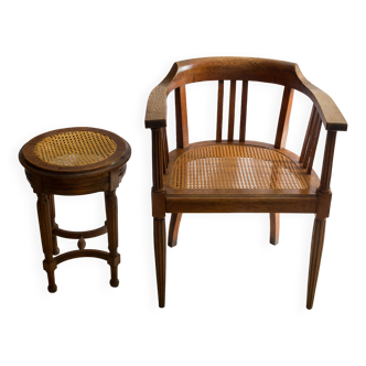 Fauteuil et tabouret anciens assise cannée et pieds cannelés
