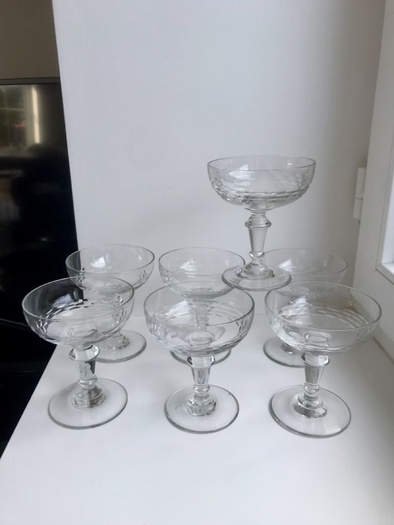 Set of 7 crystal champagne glasses 30s-40s