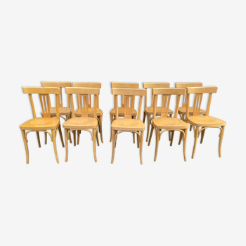 Lot de 10 chaises bistrot en hêtre clair