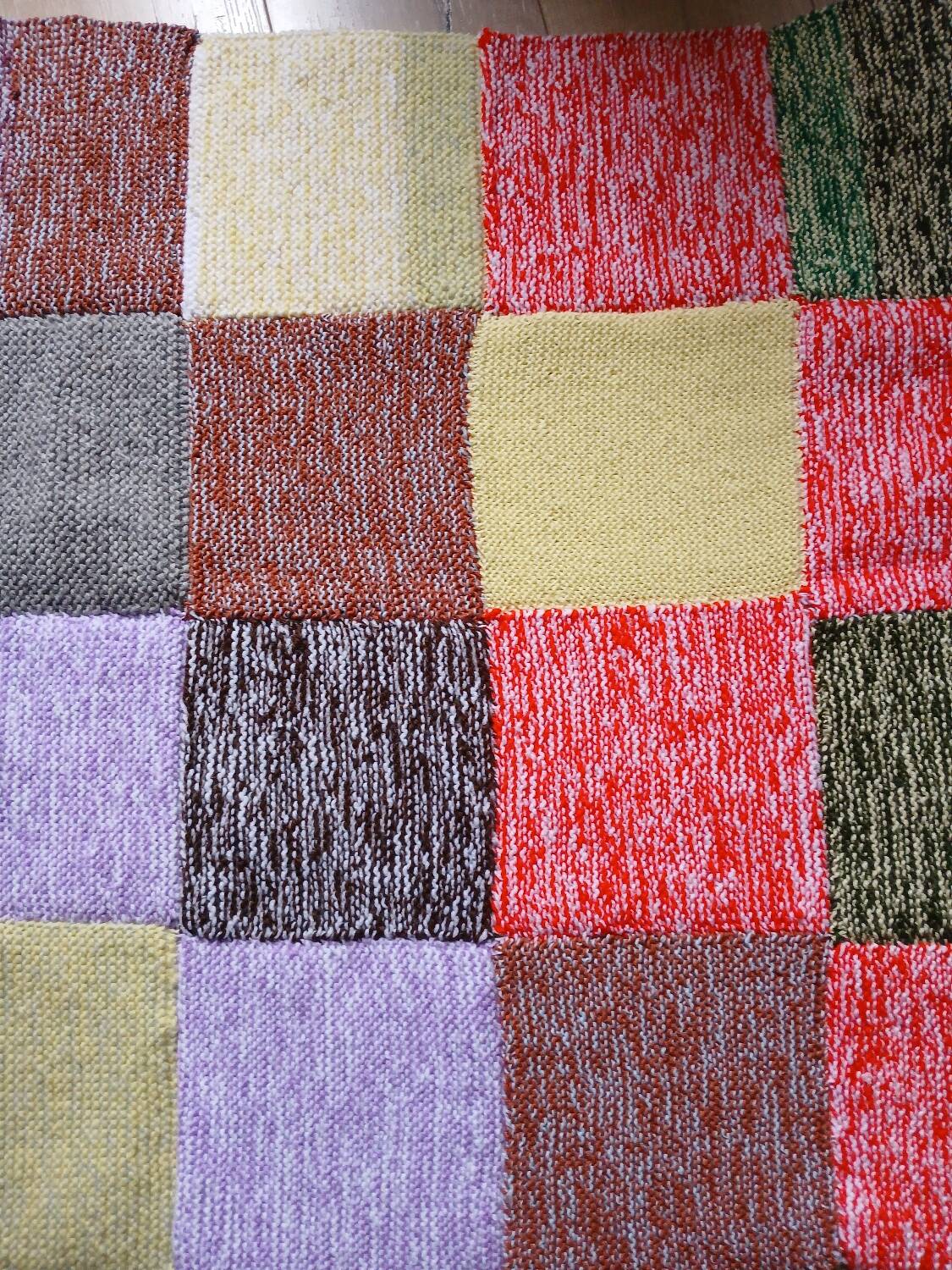 Plaid patchwork hand-knitted