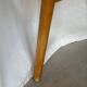 Paire de chaises scandinaves en bois clair