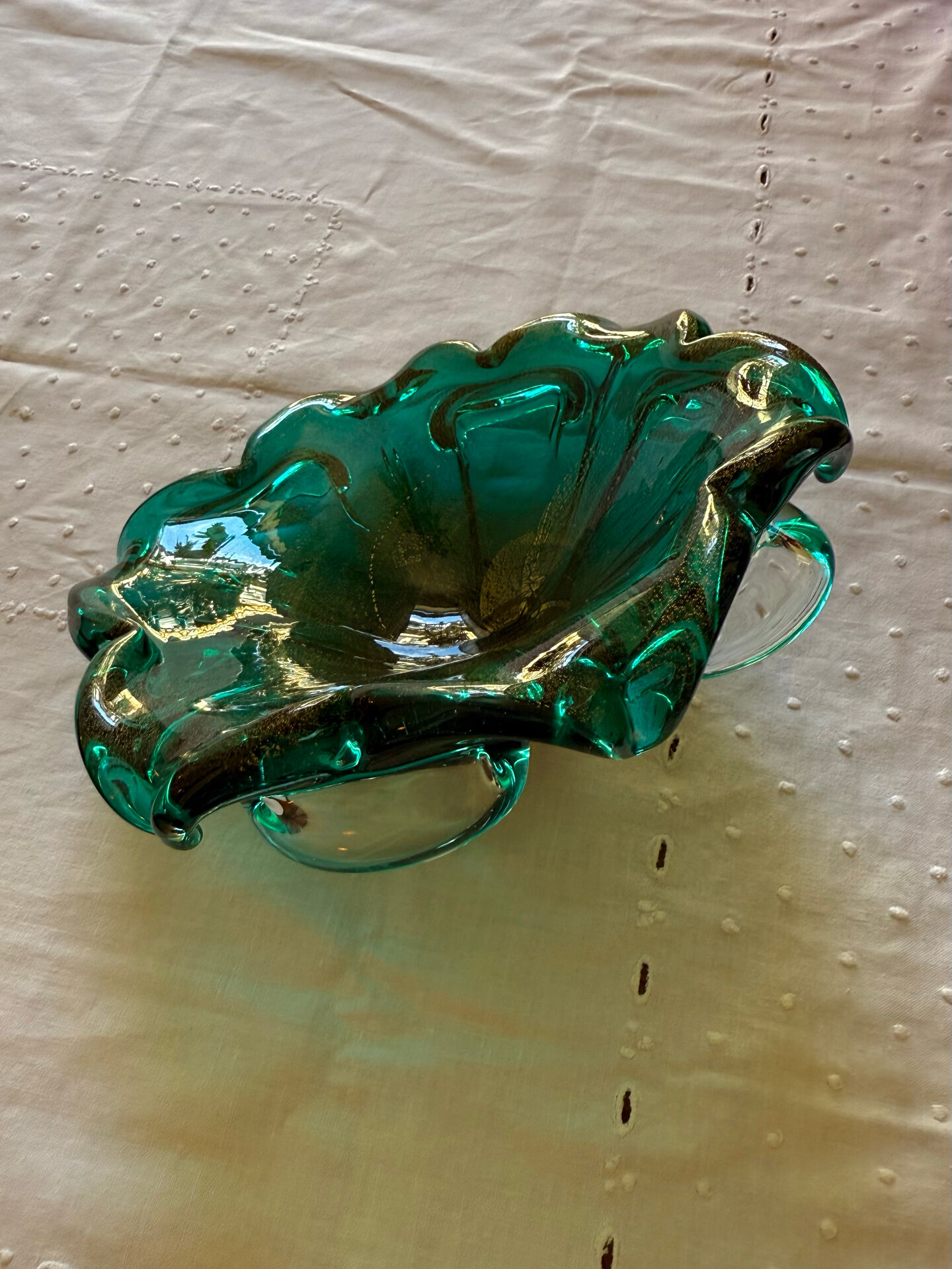 Bowl / pocket emptier / glass centrepiece in Murano style from the 1970s.
