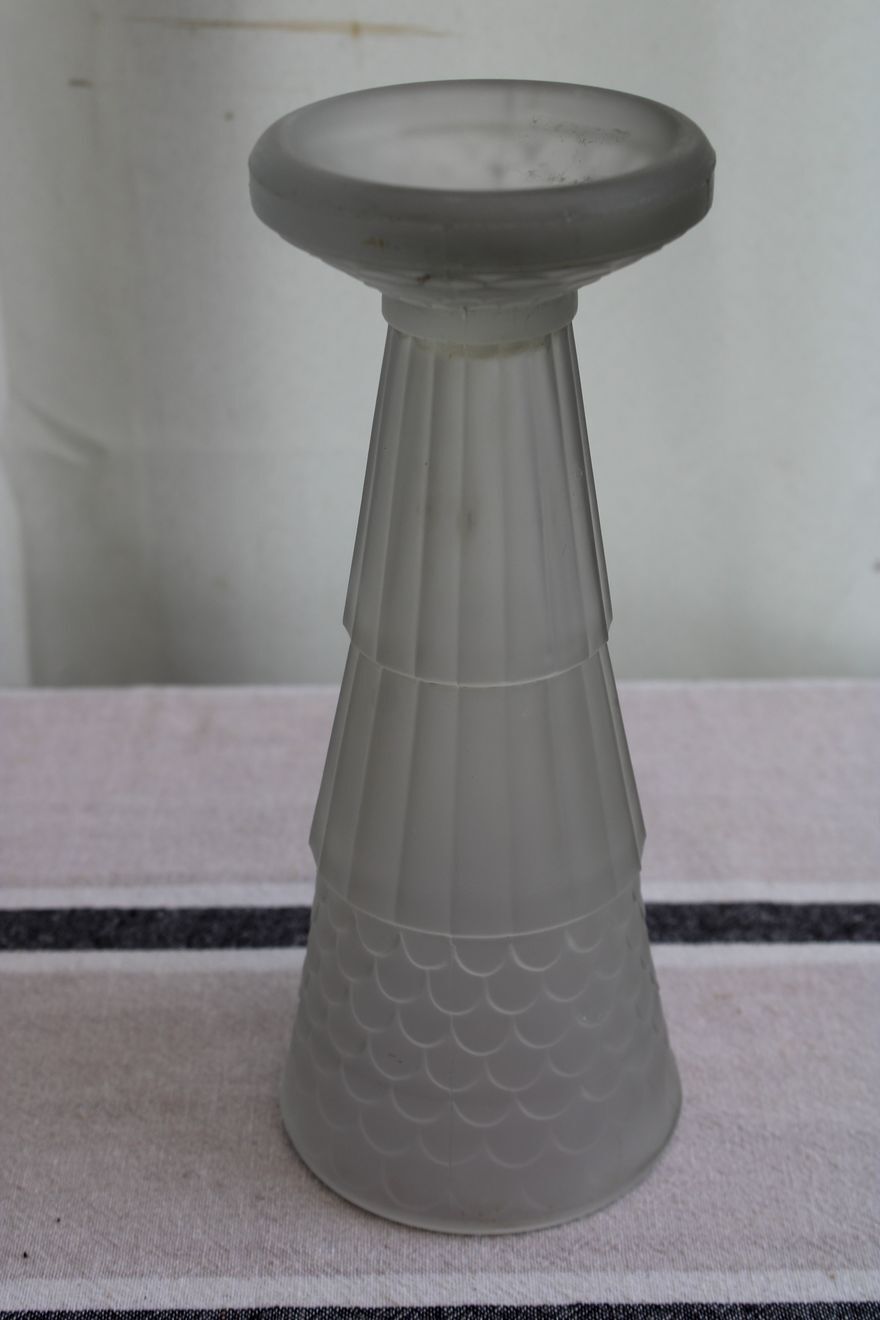 Glass vase