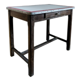 Farm table